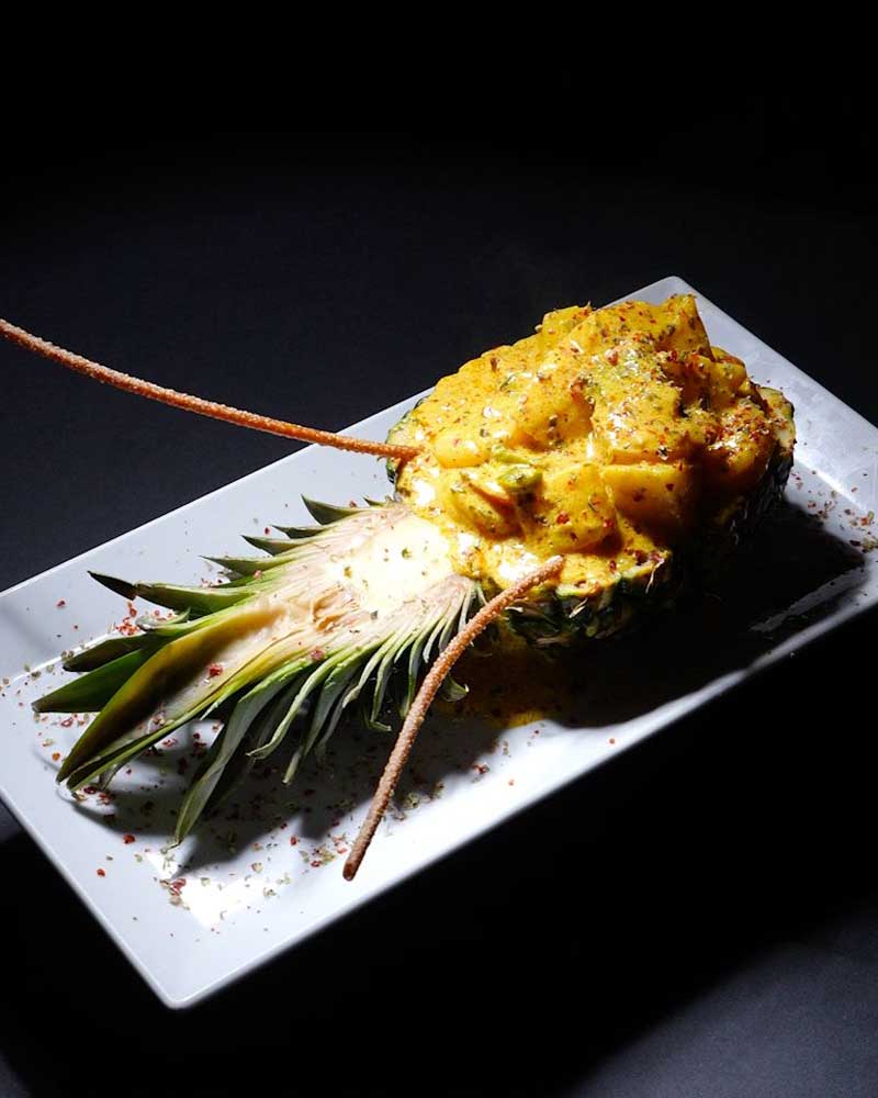 Ankara Meyhane Ara Sıcakları — Karides Ananas Yatağında Karides — Ankara gastro meyhane